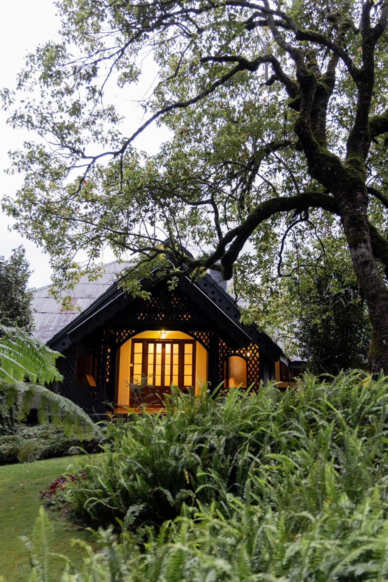 Ferncliff Bungalow Нувара-Элия Экстерьер фото